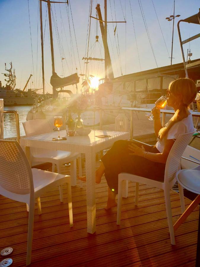 Houseboat Seabreeze 호텔 알게로 외부 사진