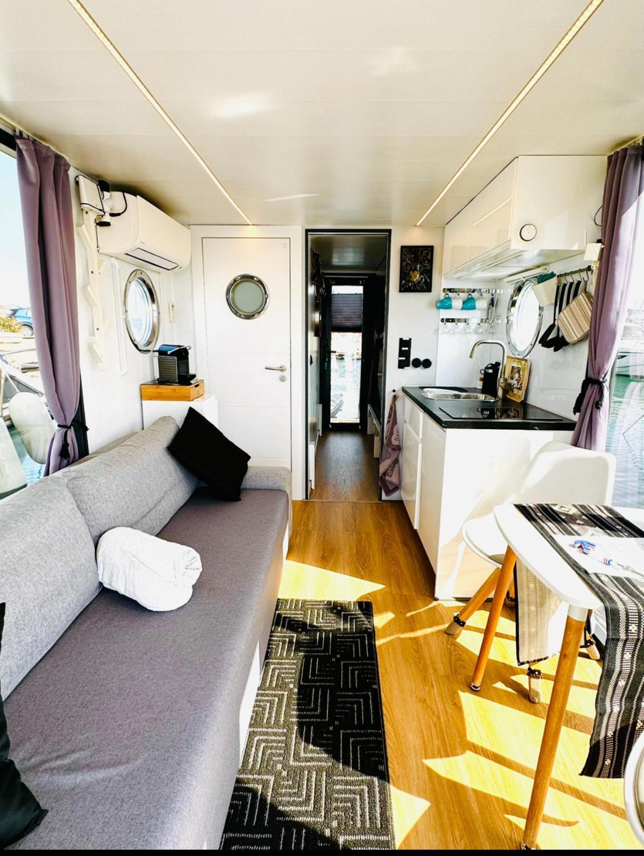 Houseboat Seabreeze 호텔 알게로 외부 사진