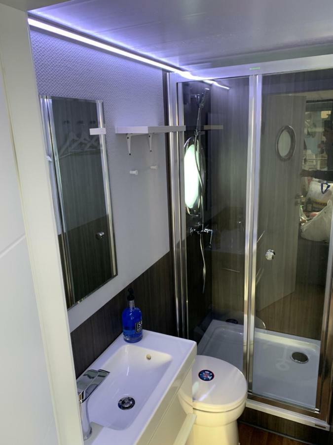 Houseboat Seabreeze 호텔 알게로 외부 사진