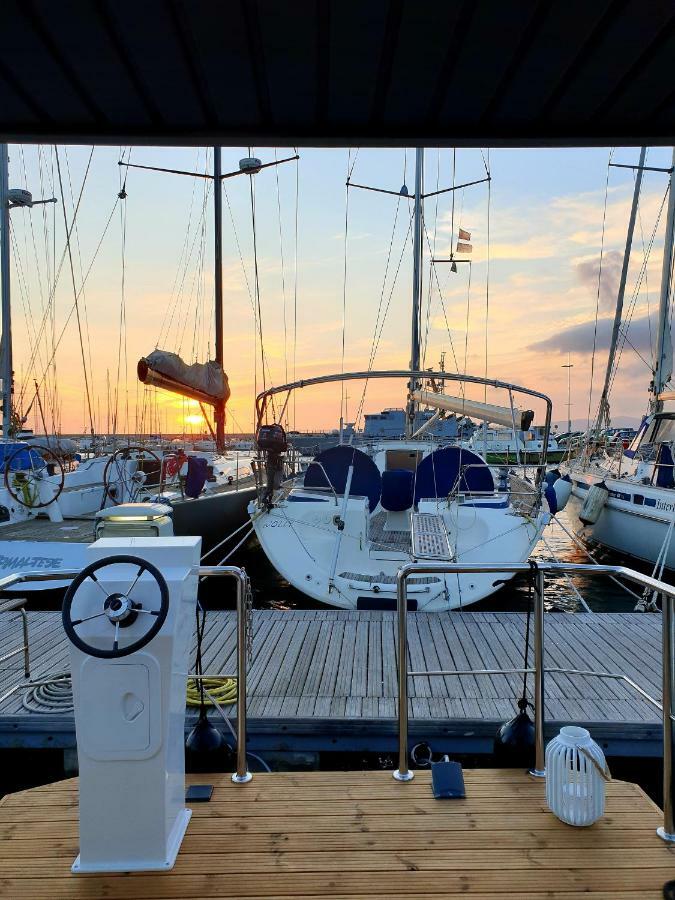 Houseboat Seabreeze 호텔 알게로 외부 사진